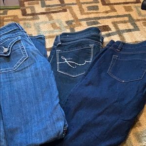 3 pairs of jeans, smoke & pet free home